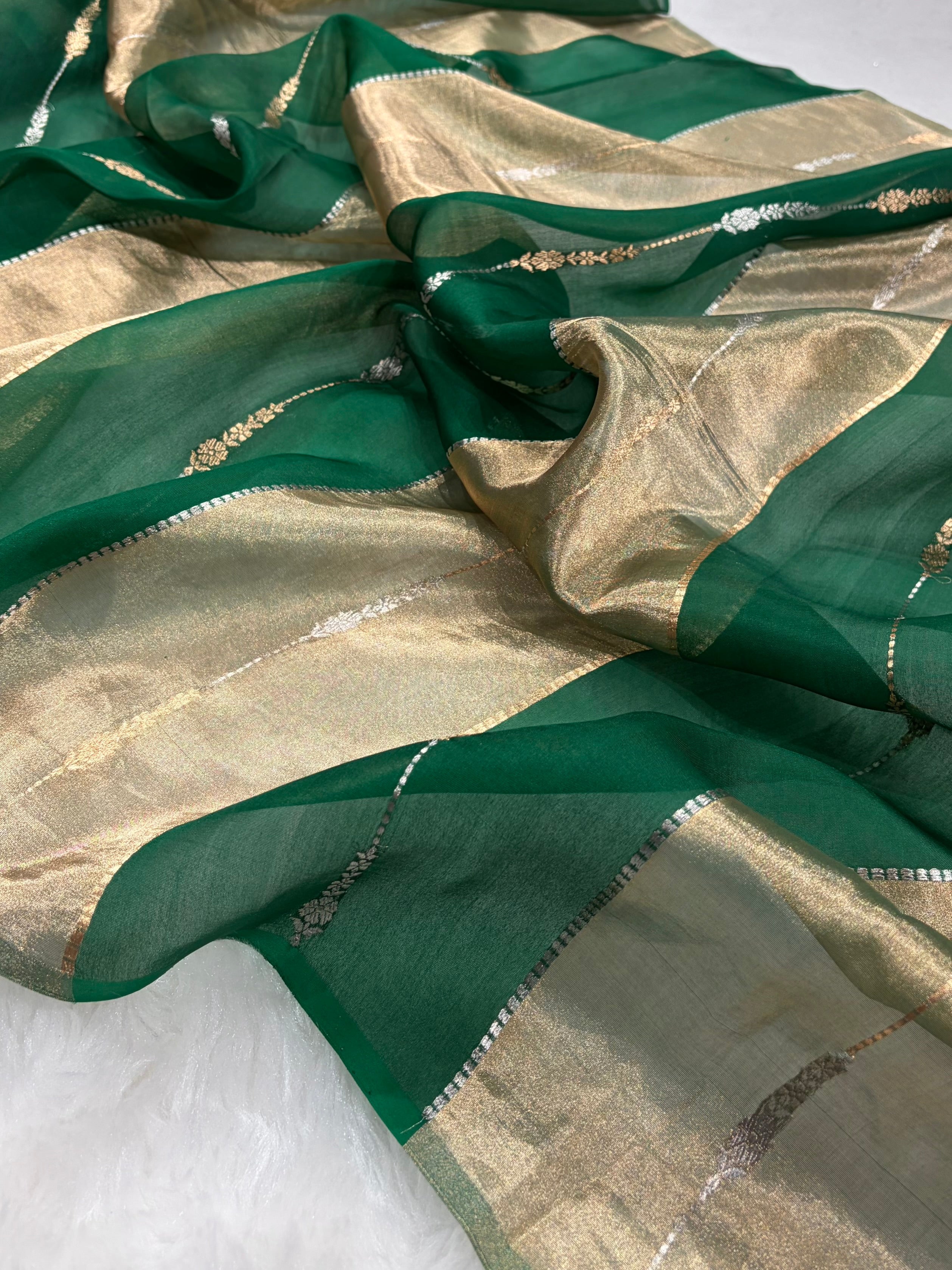 Green Tissue Organza Bananasi Floral Shades Pure Tissue Silk Saree